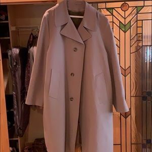 Trenchcoat with liner